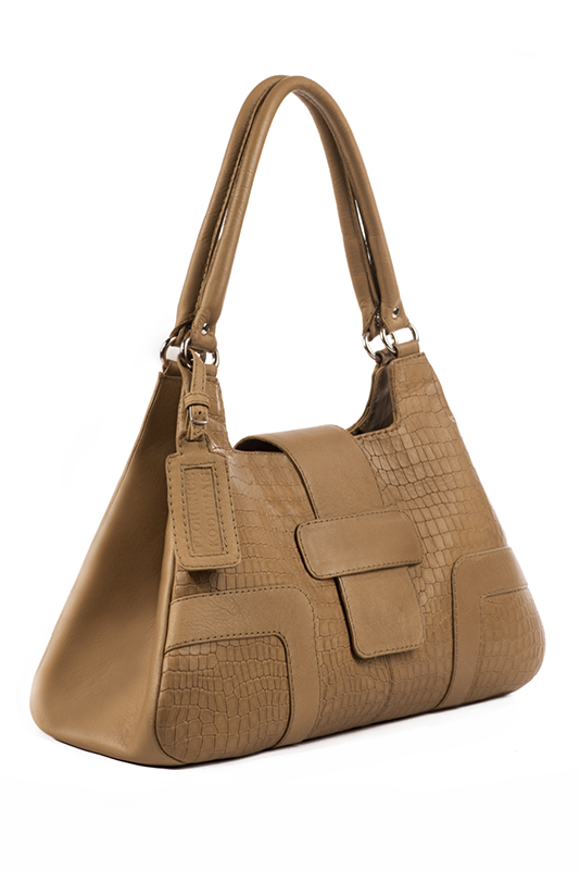 Camel beige women's dress handbag, matching pumps and belts. Top view - Florence KOOIJMAN